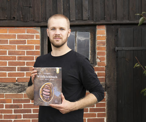 Fabian Grimm und sein Kochbuch
